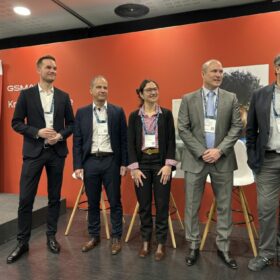 Ksapa partage son expertise au Mobile World Congress 2025 sur l'inclusion numérique des communautés rurales et petits agriculteurs.