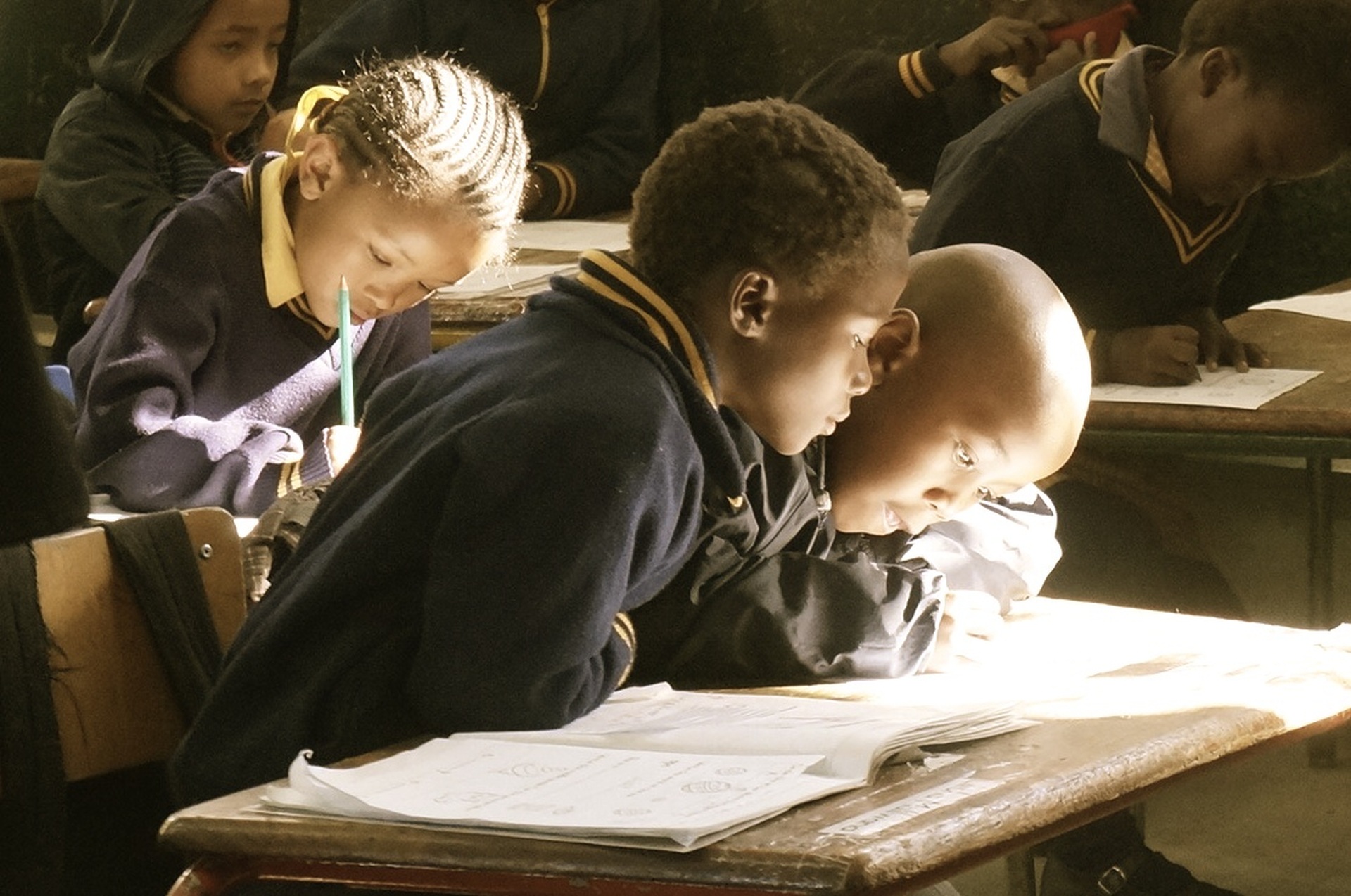 Meet Ksapa, a global ESG consulting firm partnering with 150+ professionals and Fortune 500 leaders to transform businesses and supply chains for sustainable, responsible development